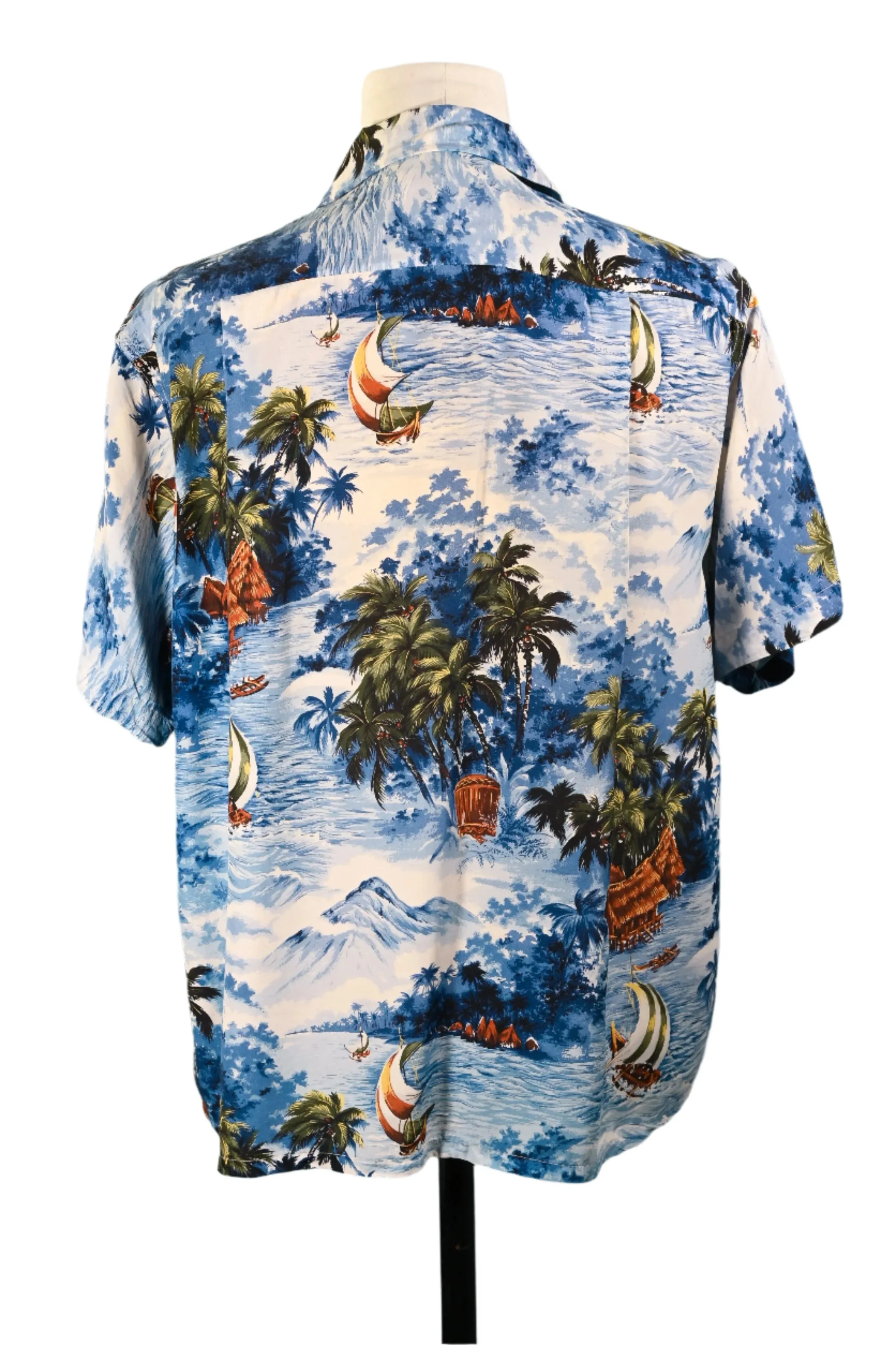 Sports Wear Vintage 50s Rayon Hawaiian Shirt, Made in Japan L